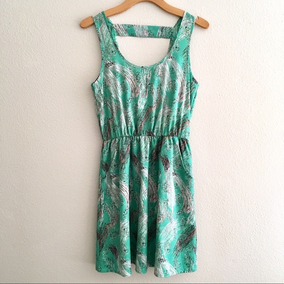 Lush Dress Sz Medium Green print, Sleeveless - Picture 1 of 8